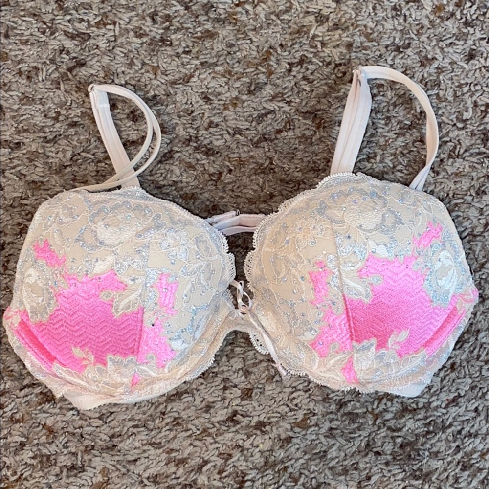 Victoria’s Sceret Diamond Bra